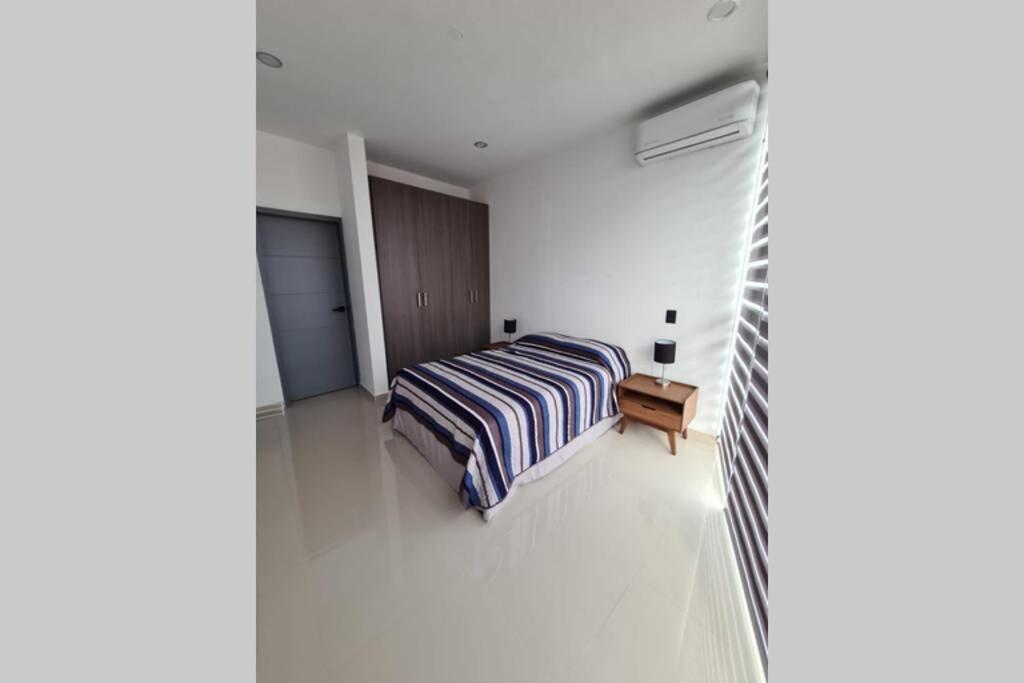 Departamento Cerca Del Malecon Y Zona Dorada Apartment Mazatlan Exterior photo